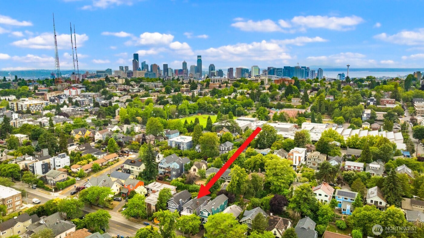 325 23rd Avenue E, Seattle, WA 98112