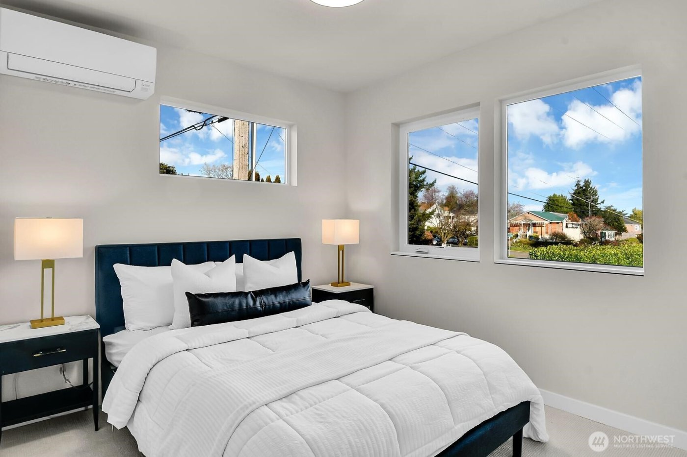 3617 SW Dakota , Seattle, WA 98126