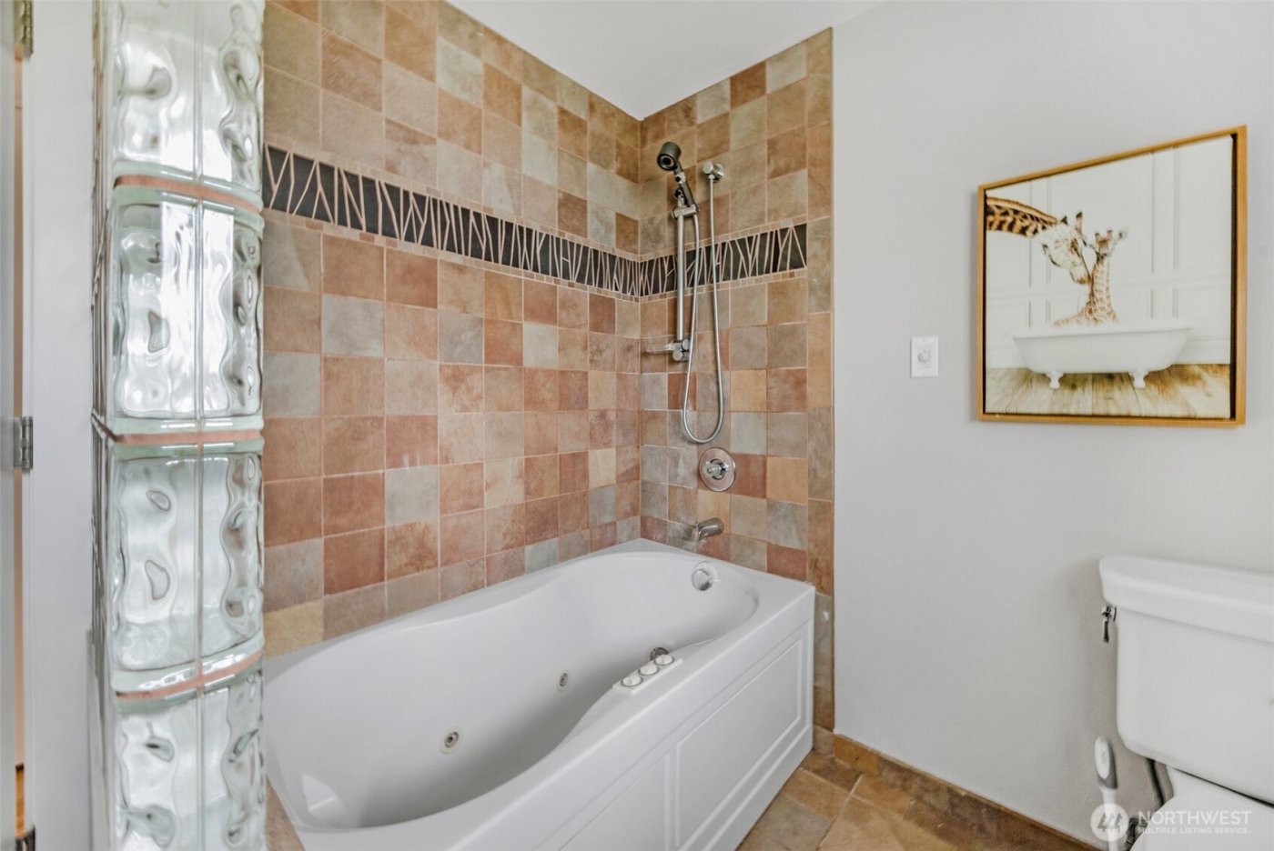 23619 5th Avenue W, Bothell, WA 98021