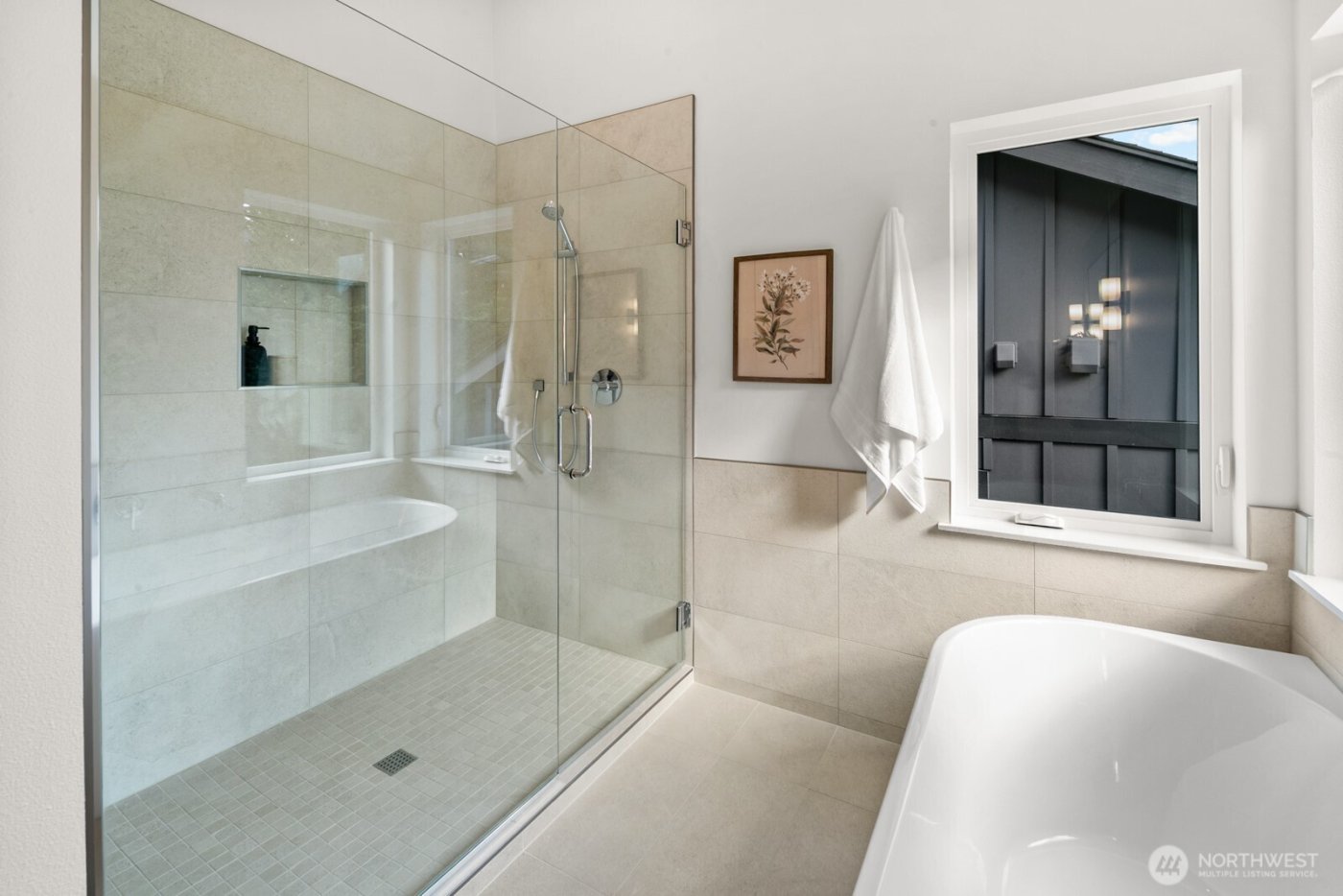 2851 NW 70th Street , Seattle, WA 98117