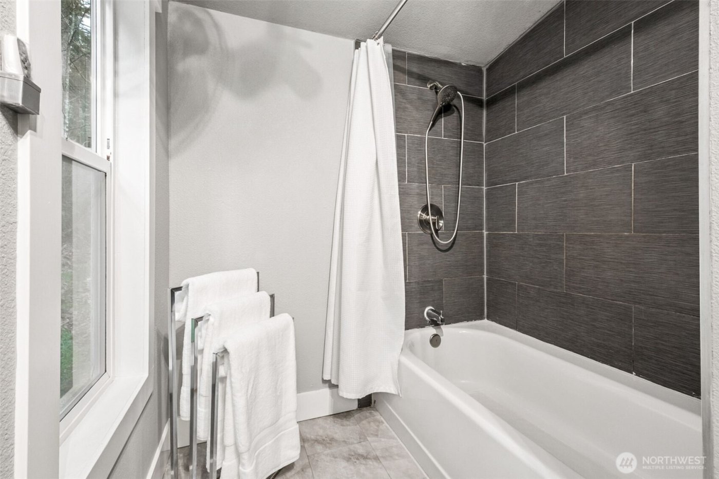 29313 318th Avenue SE, Ravensdale, WA 98051