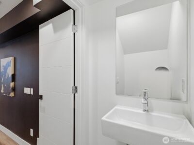 909 Hiawatha Place S #C, Seattle, WA 98144 - Photo 11