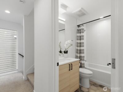 909 Hiawatha Place S #C, Seattle, WA 98144 - Photo 19