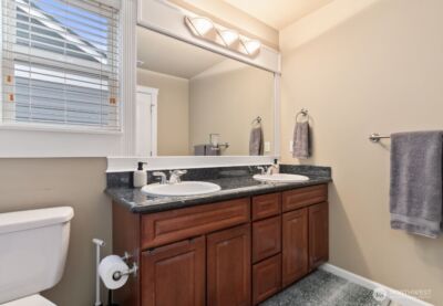 11325 178th Avenue Ct E, Bonney Lake, WA 98391 - Photo 21