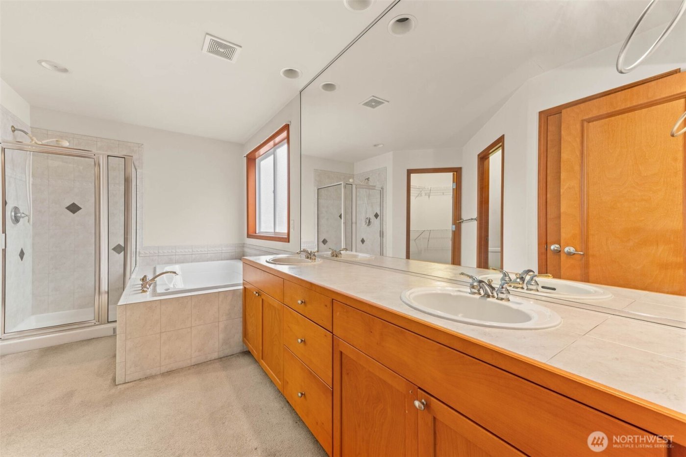 25022 235th Court SE, Maple Valley, WA 98038