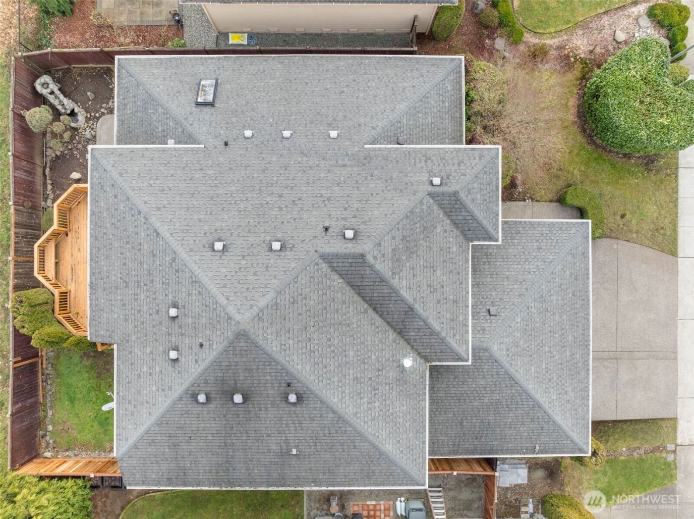 25022 235th Court SE, Maple Valley, WA 98038