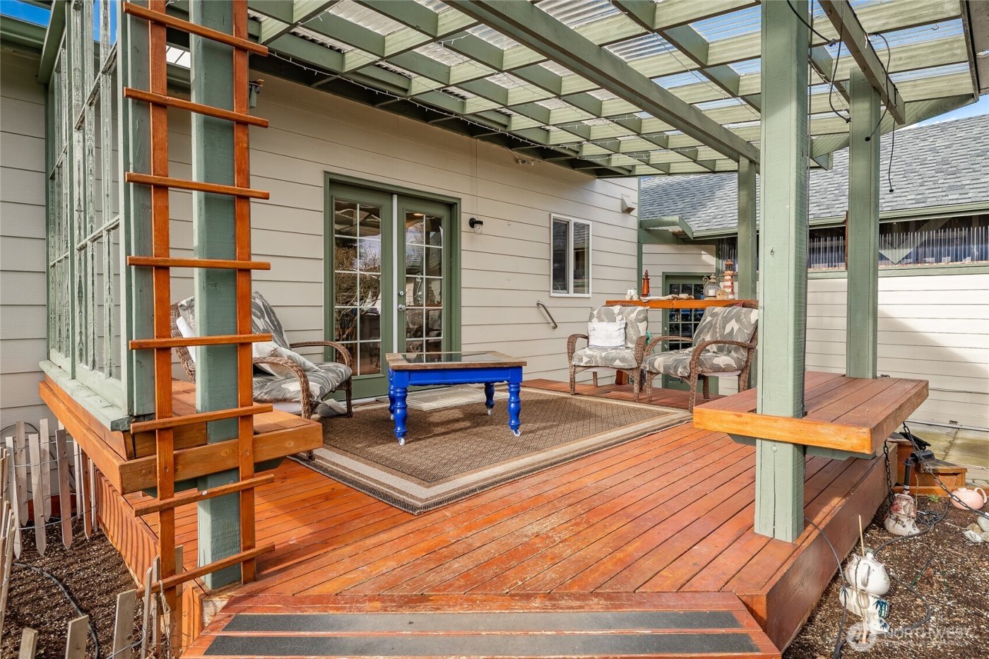 7454 Sole Drive , Blaine, WA 98230