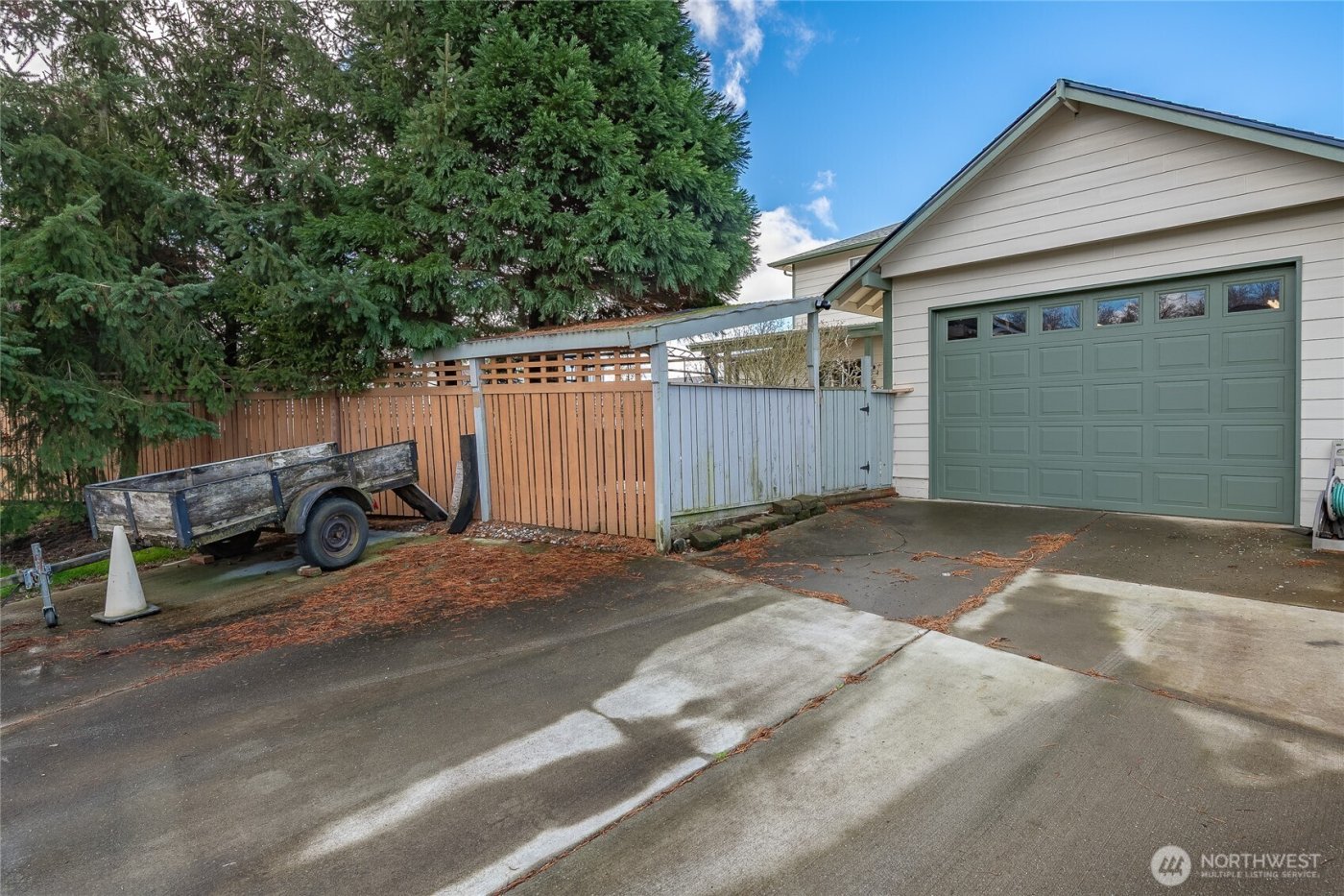 7454 Sole Drive , Blaine, WA 98230