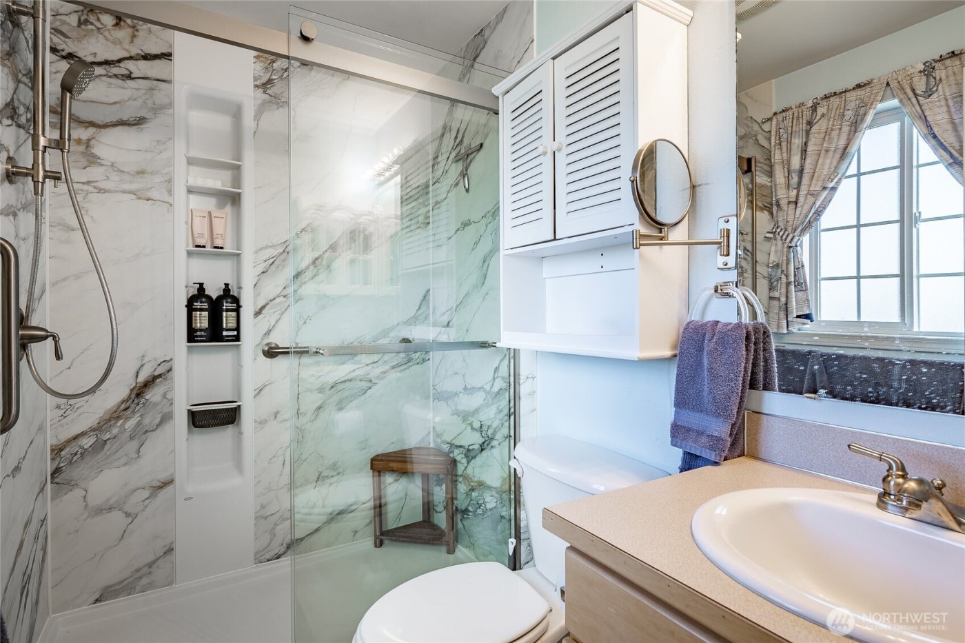 7454 Sole Drive , Blaine, WA 98230