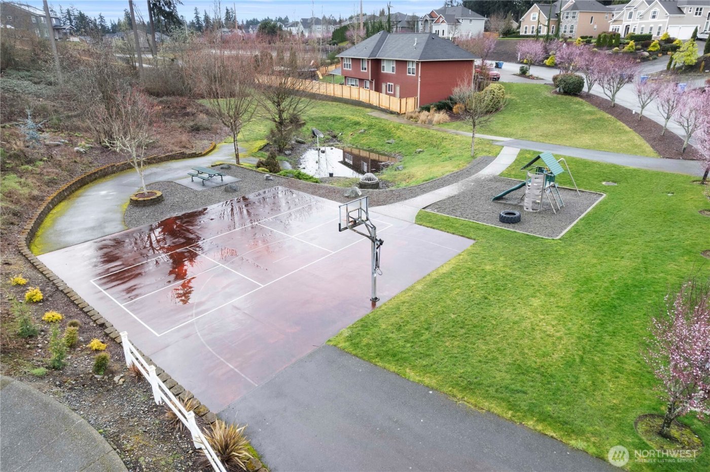 17112 25th Street Ct E, Lake Tapps, WA 98391