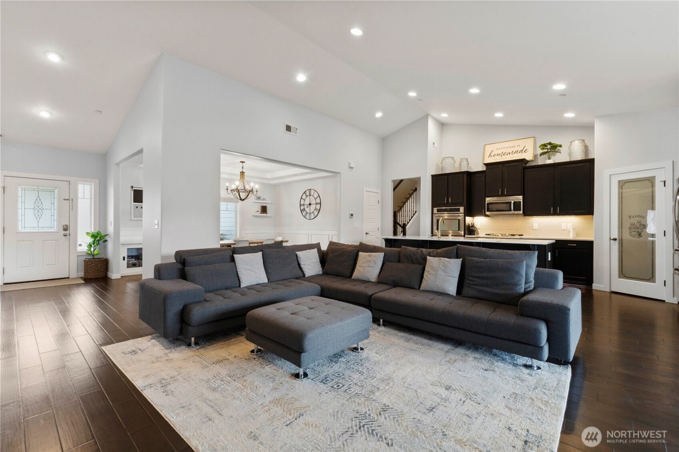 17112 25th Street Ct E, Lake Tapps, WA 98391