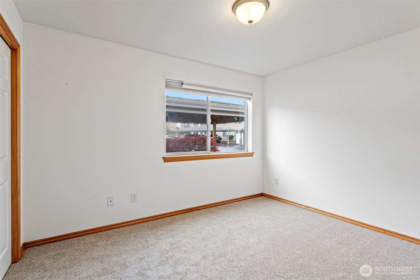 238 Prince Ave #102, Bellingham, WA 98226