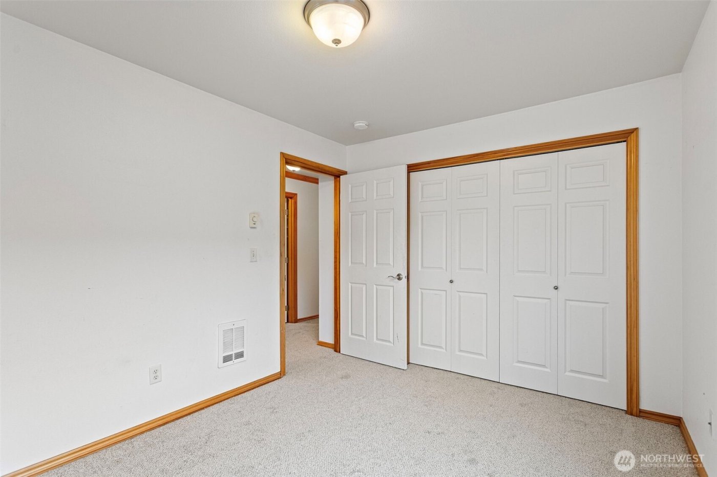 238 Prince Ave #102, Bellingham, WA 98226