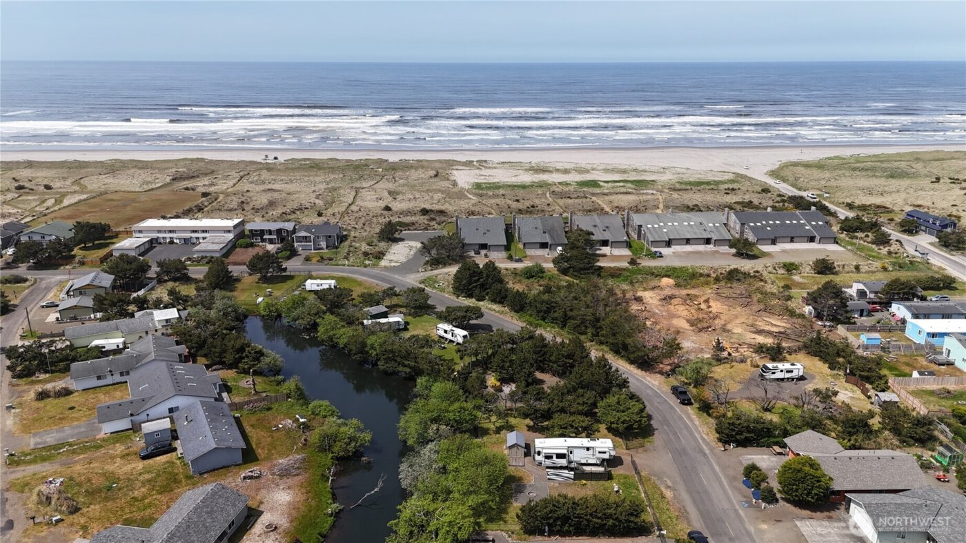 708 338th Place , Ocean Park, WA 98640