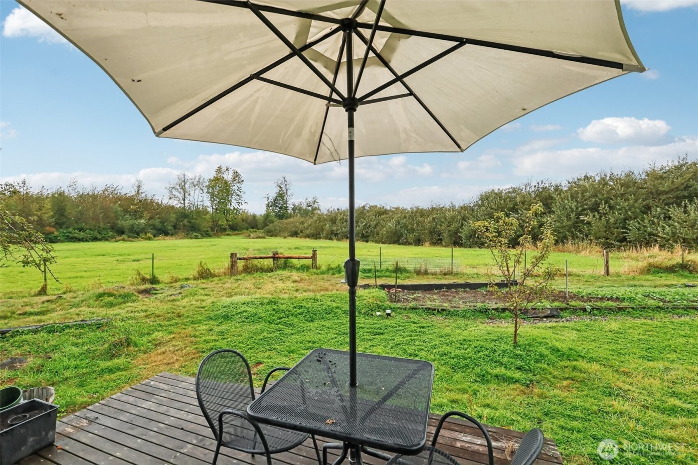 8754 Peavey Road , Sedro Woolley, WA 98284