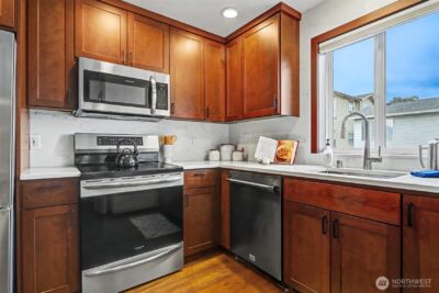 2422 NW 58th Street #202, Seattle, WA 98107 - Photo 10