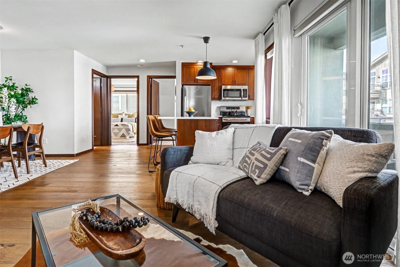 2422 NW 58th Street #202, Seattle, WA 98107