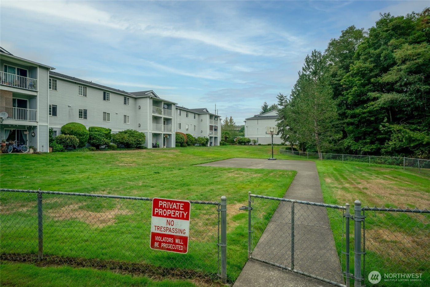 18621 Blueberry Lane #A-204, Monroe, WA 98272