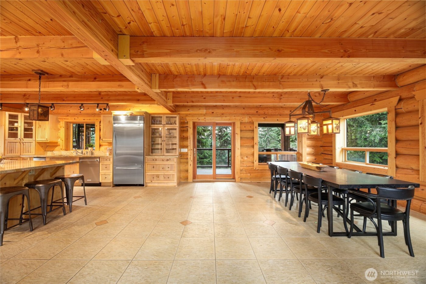 10 Summit Way , Snoqualmie Pass, WA 98068