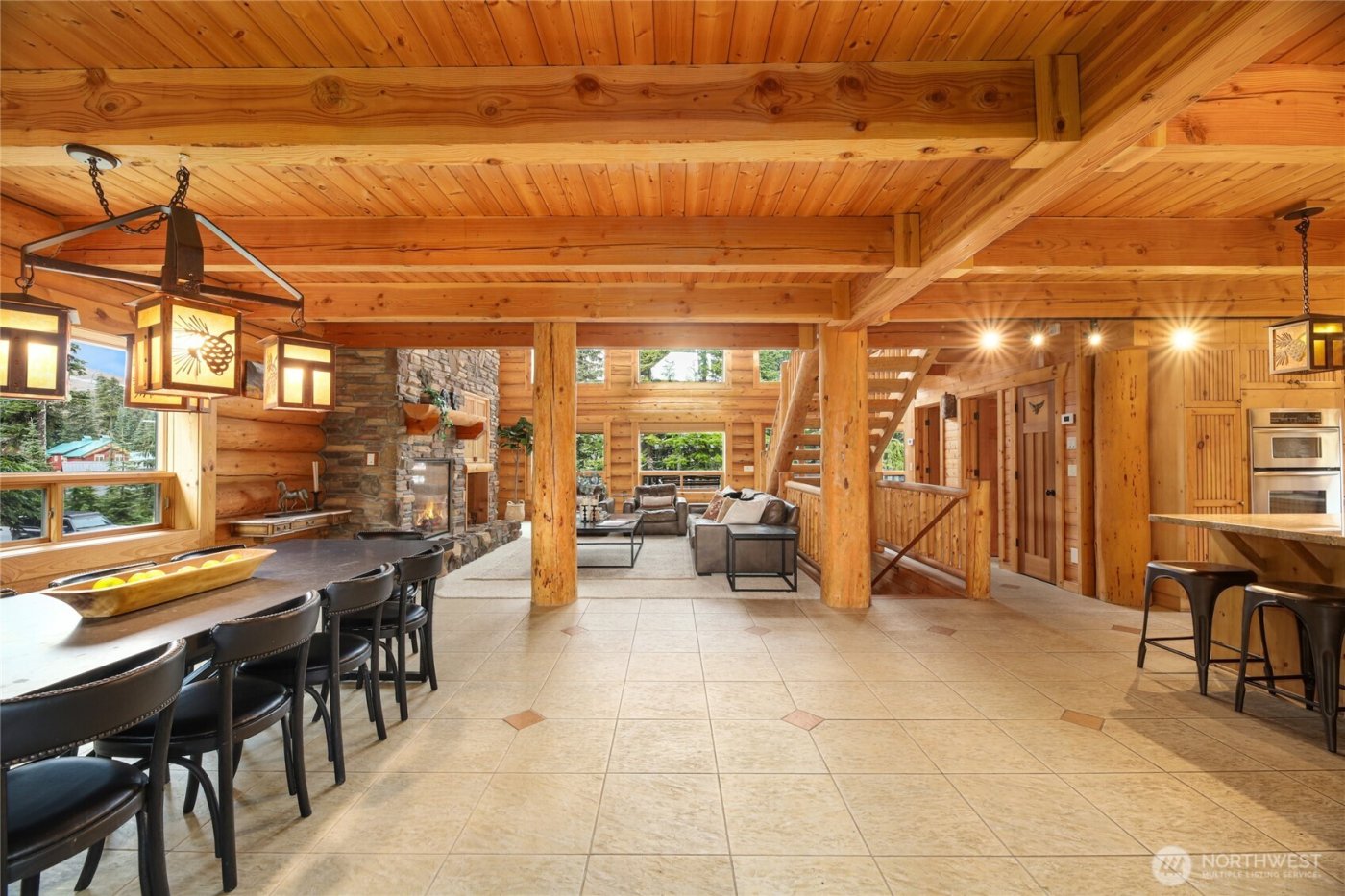 10 Summit Way , Snoqualmie Pass, WA 98068
