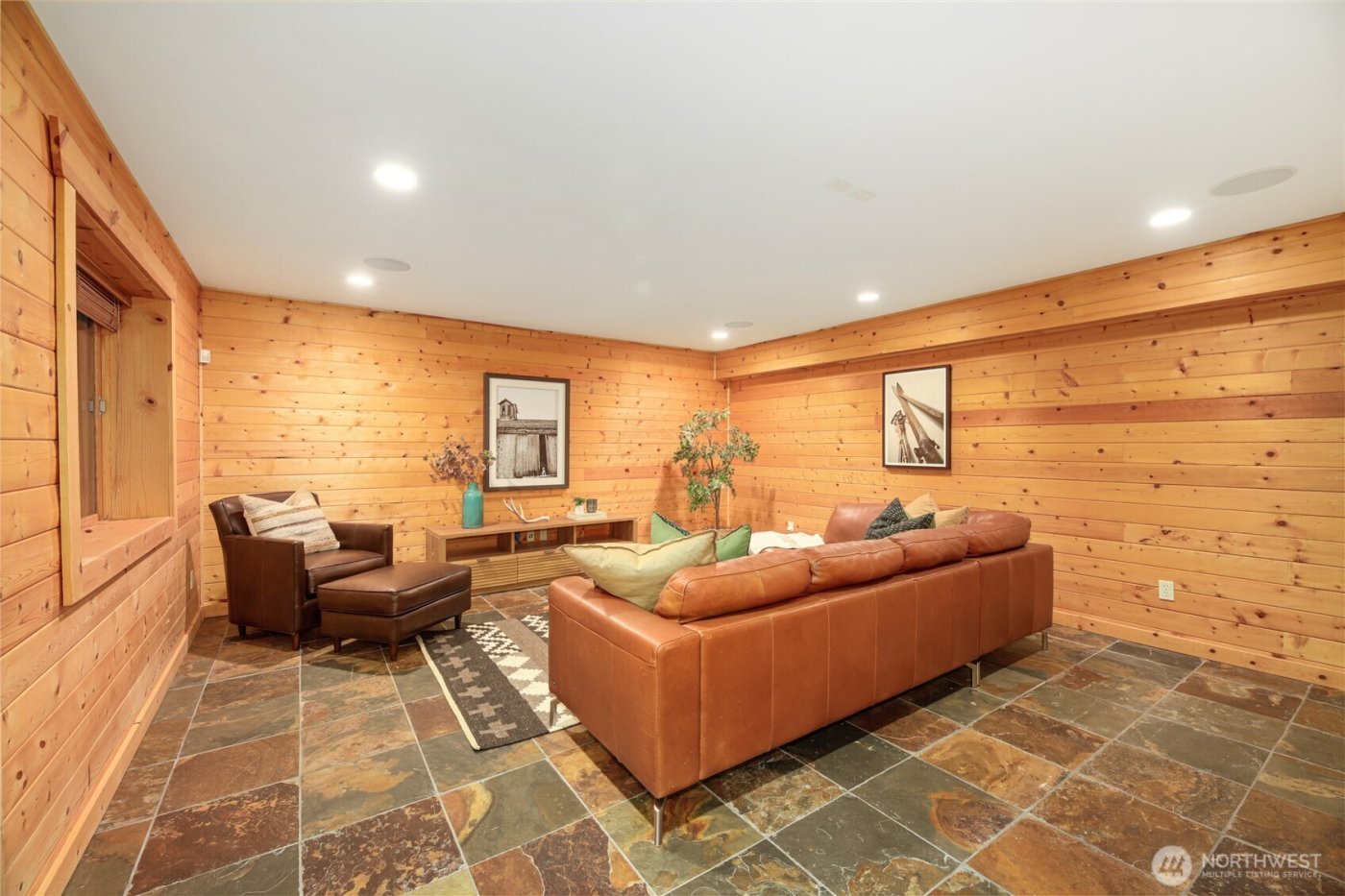 10 Summit Way , Snoqualmie Pass, WA 98068