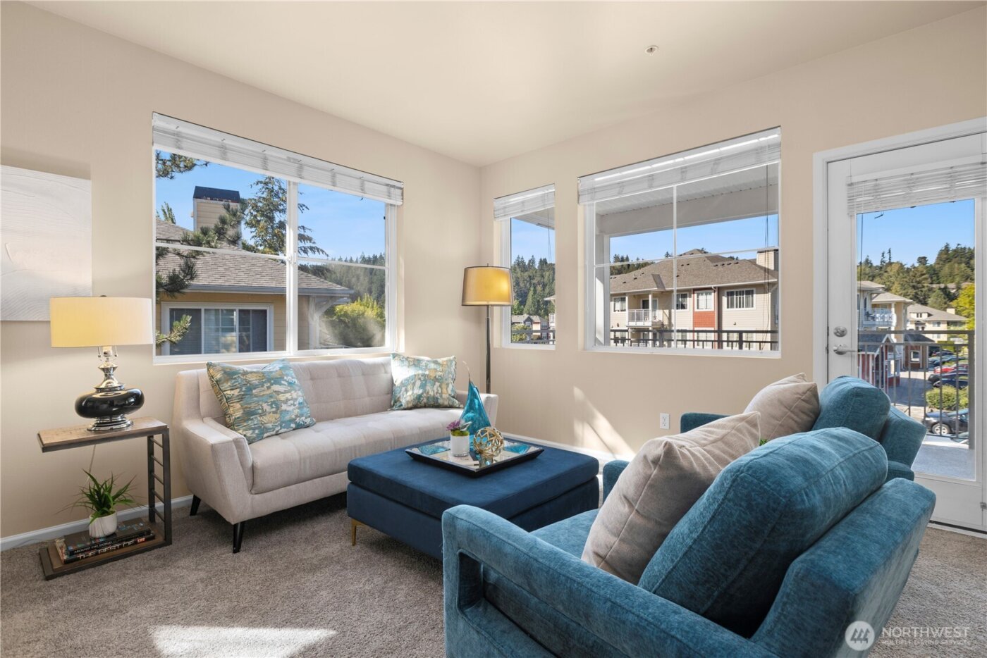 503 225th Lane NE #F306, Sammamish, WA 98074