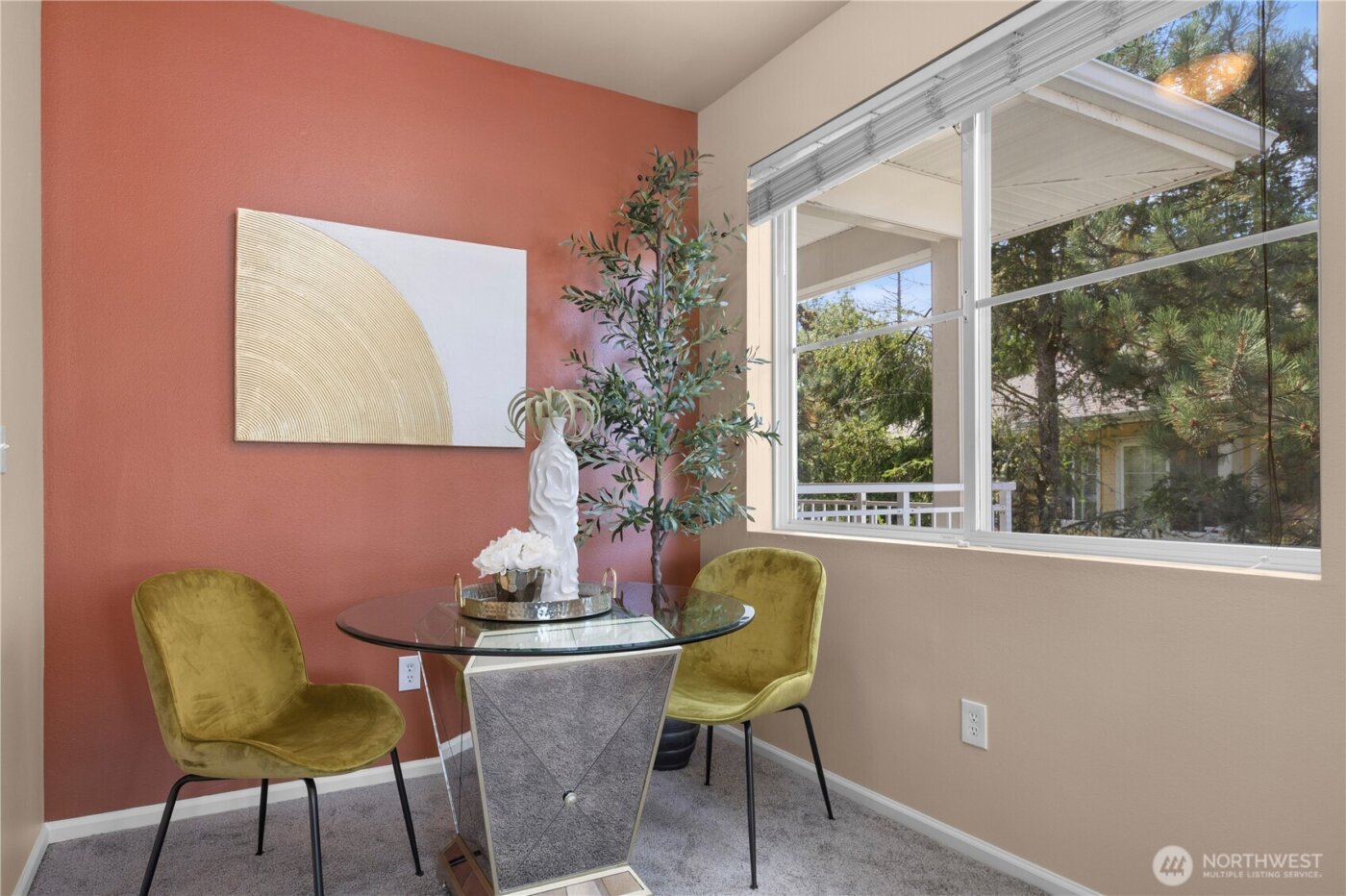 503 225th Lane NE #F306, Sammamish, WA 98074