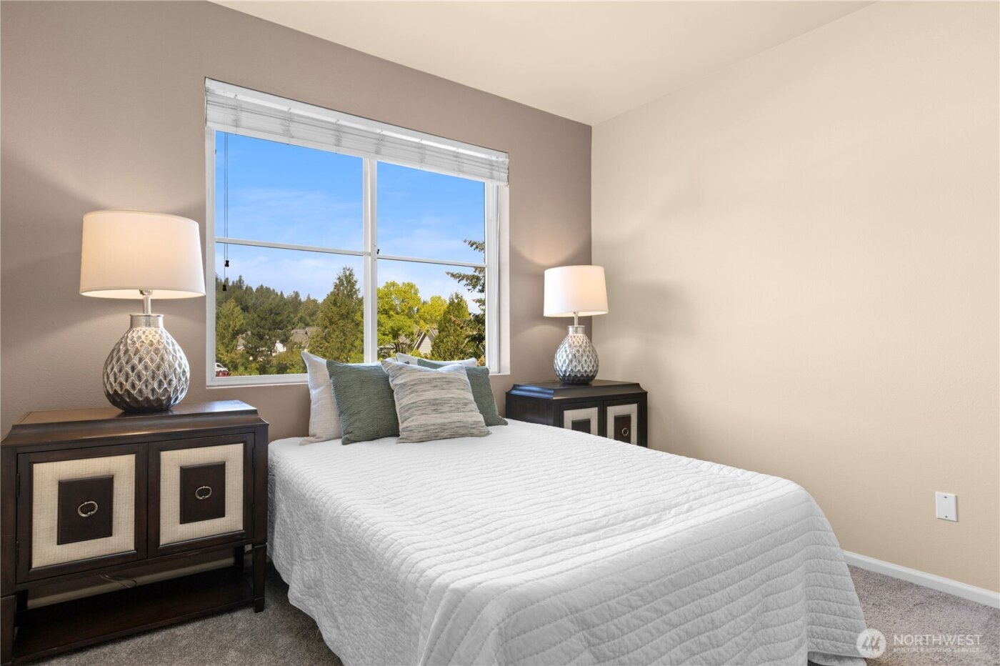 503 225th Lane NE #F306, Sammamish, WA 98074