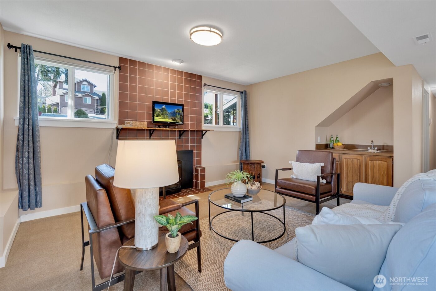 3619 Nassau Avenue NE, Tacoma, WA 98422