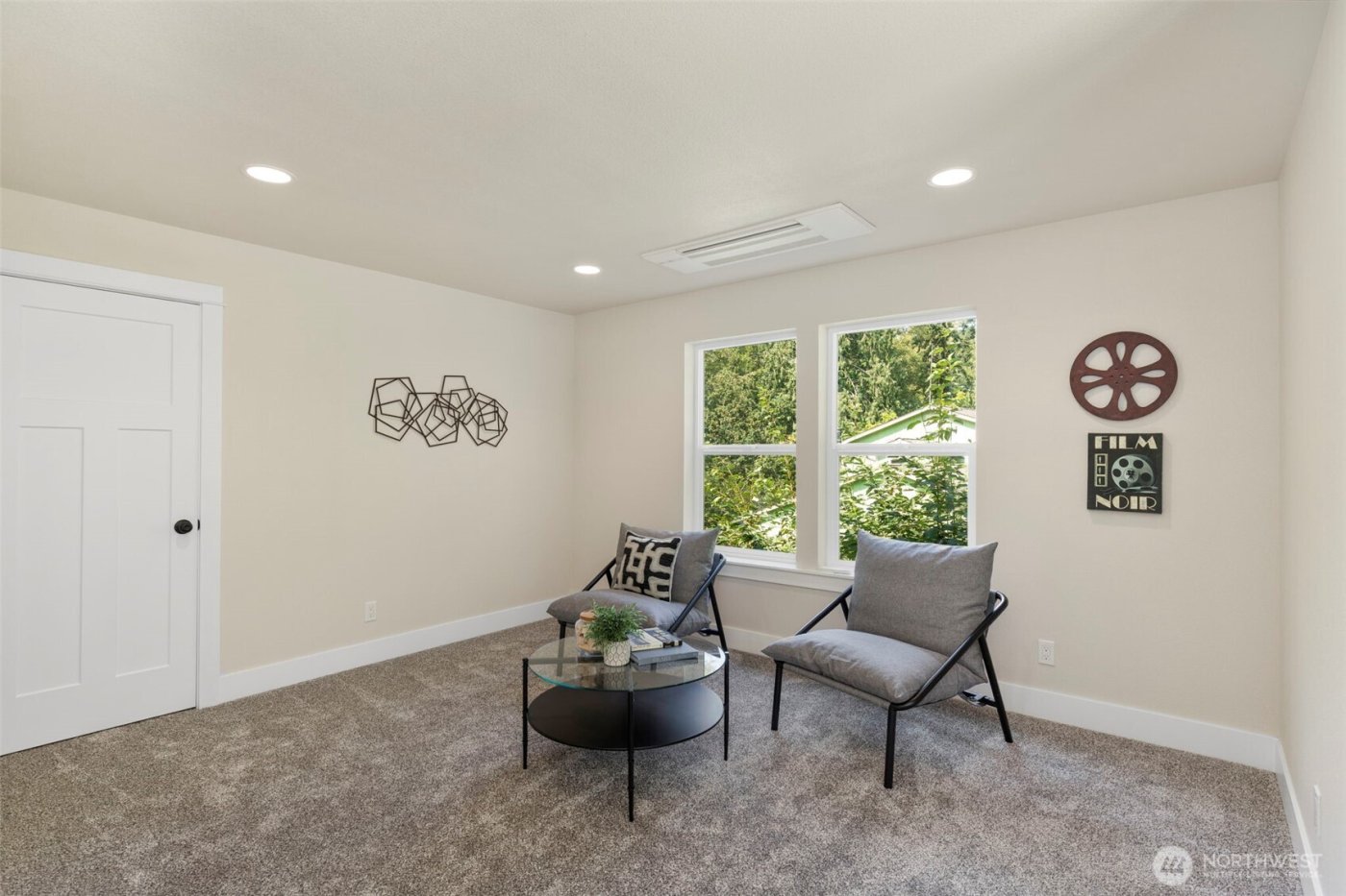 36671 Tamarack Drive NE, Hansville, WA 98340