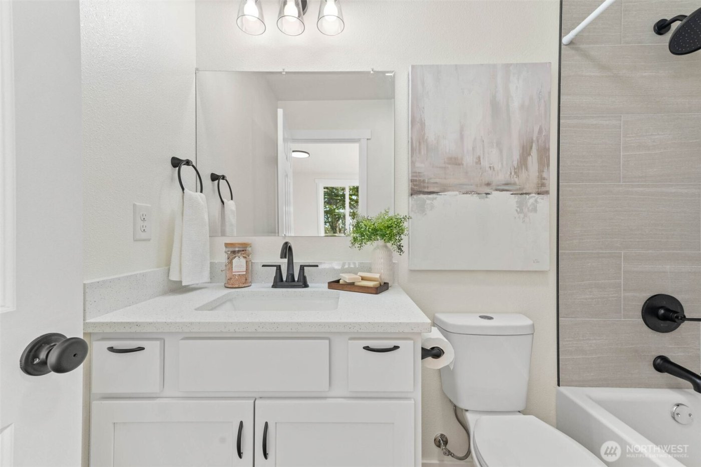 40 Hiram Hall Road , Montesano, WA 98563