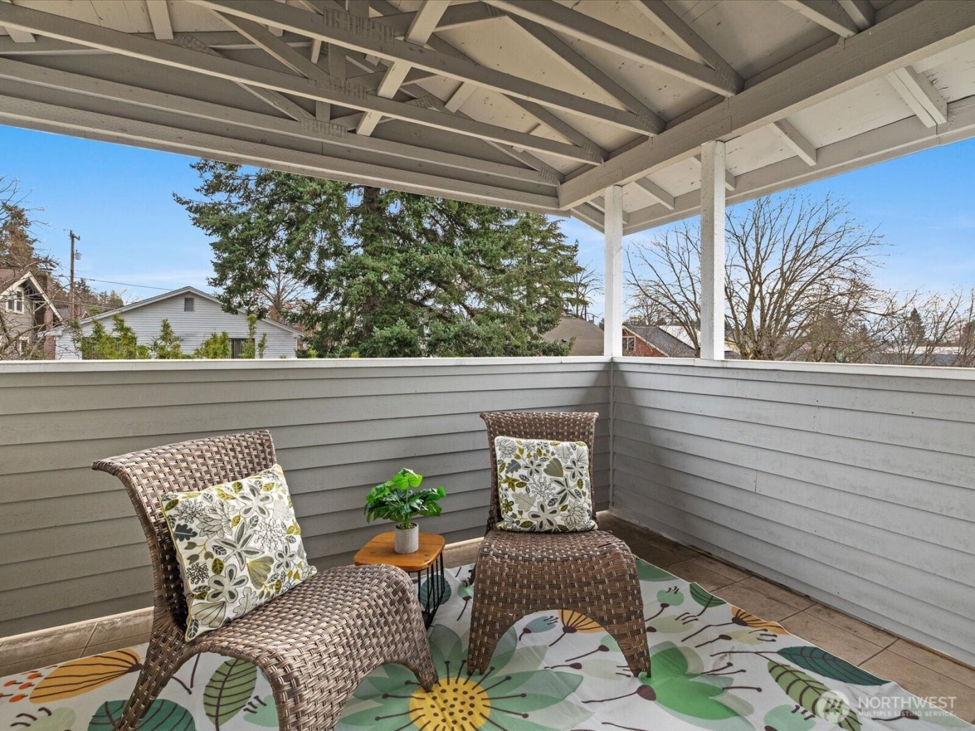 7532 9th Avenue NE, Seattle, WA 98115