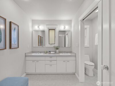 7532 9th Avenue NE, Seattle, WA 98115 - Photo 25