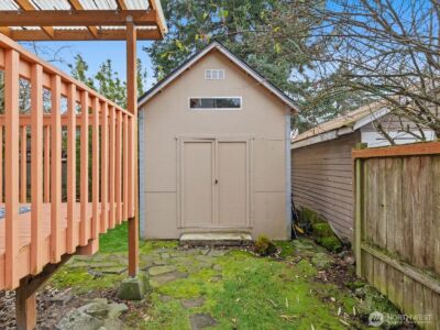 7532 9th Avenue NE, Seattle, WA 98115 - Photo 37