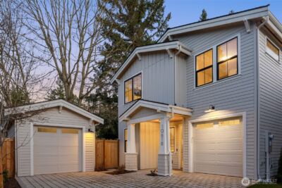 10618 NE 54th Lane , Kirkland, WA 98033 - Photo 2