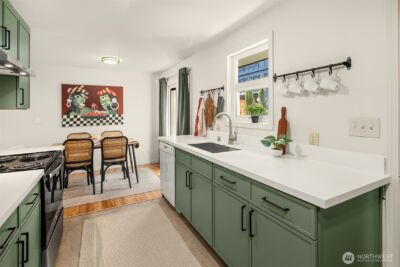 5035 25th Avenue SW, Seattle, WA 98106 - Photo 15