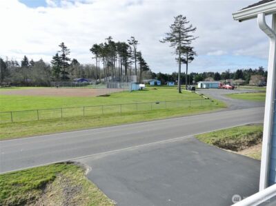 500 Chenois Avenue NE, Ocean Shores, WA 98569 - Photo 8