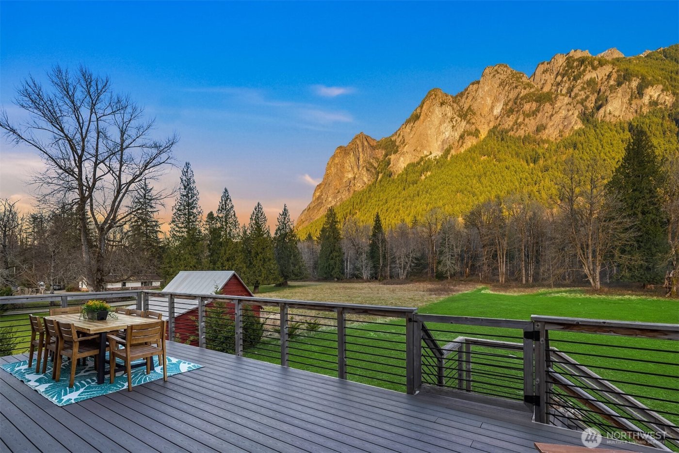 10210 428th Avenue SE, North Bend, WA 98045-9498