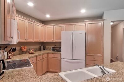 1827 McNeil Circle #3F, Dupont, WA 98327 - Photo 10