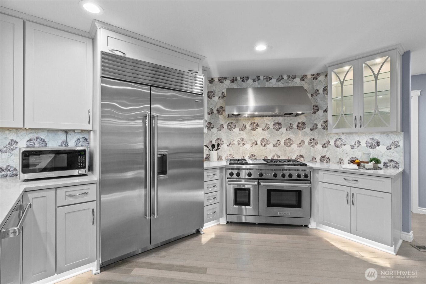 5909 164th Street SW, Lynnwood, WA 98037