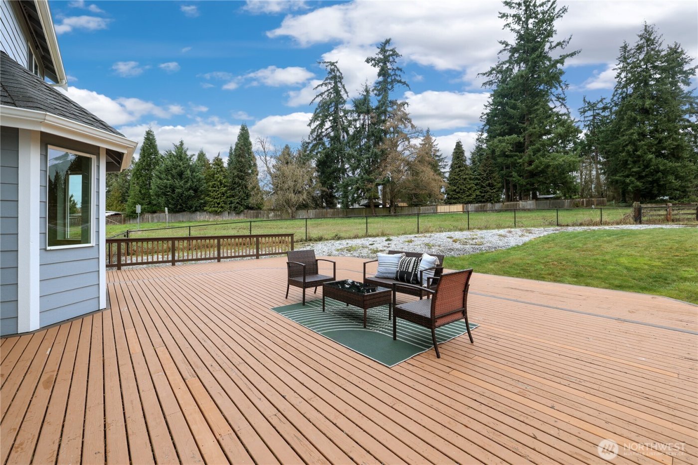 10153 67th Avenue E, Puyallup, WA 98373