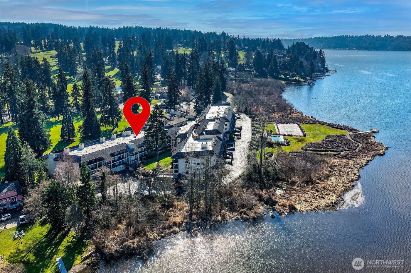 16929 Inglewood Road NE #C305, Kenmore, WA 98028