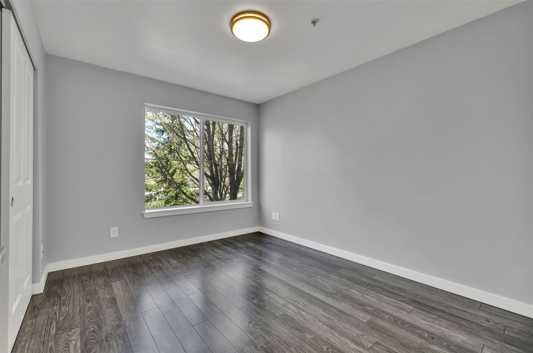 2210 Tolmie AVE #C1, Dupont, WA 98327