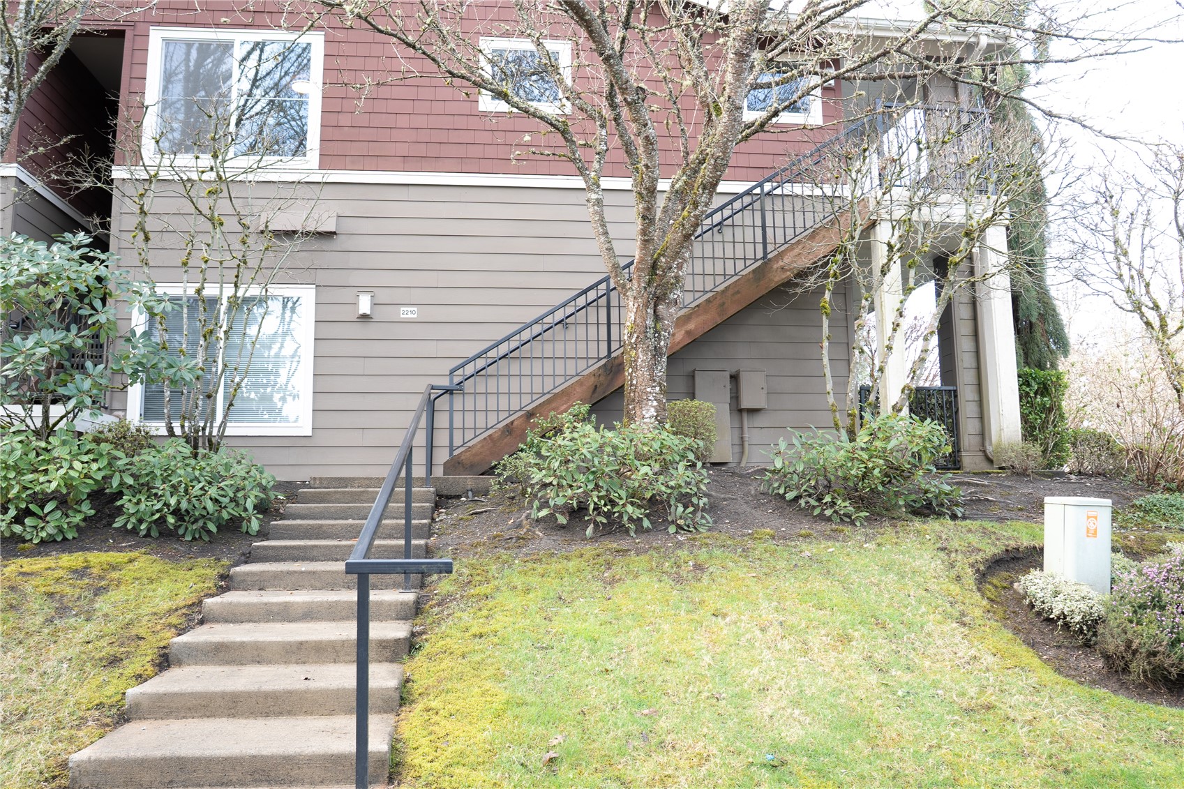 2210 Tolmie AVE #C1, Dupont, WA 98327