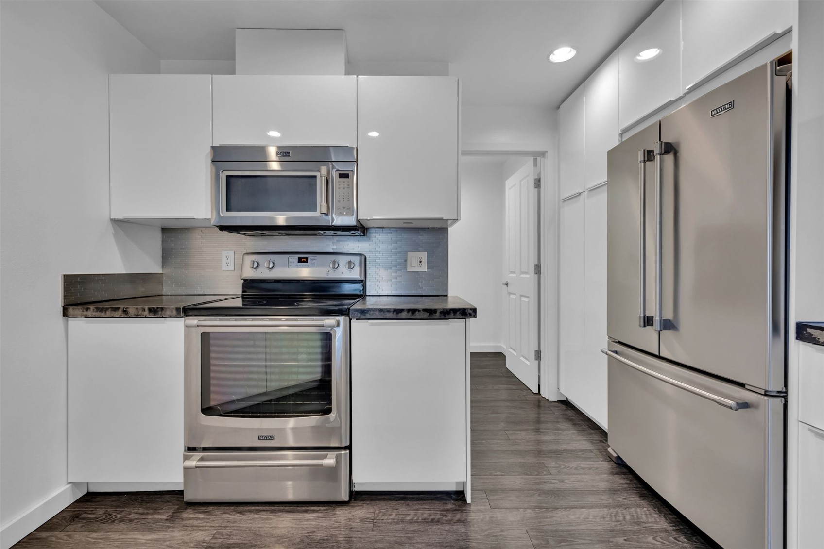 2210 Tolmie AVE #C1, Dupont, WA 98327