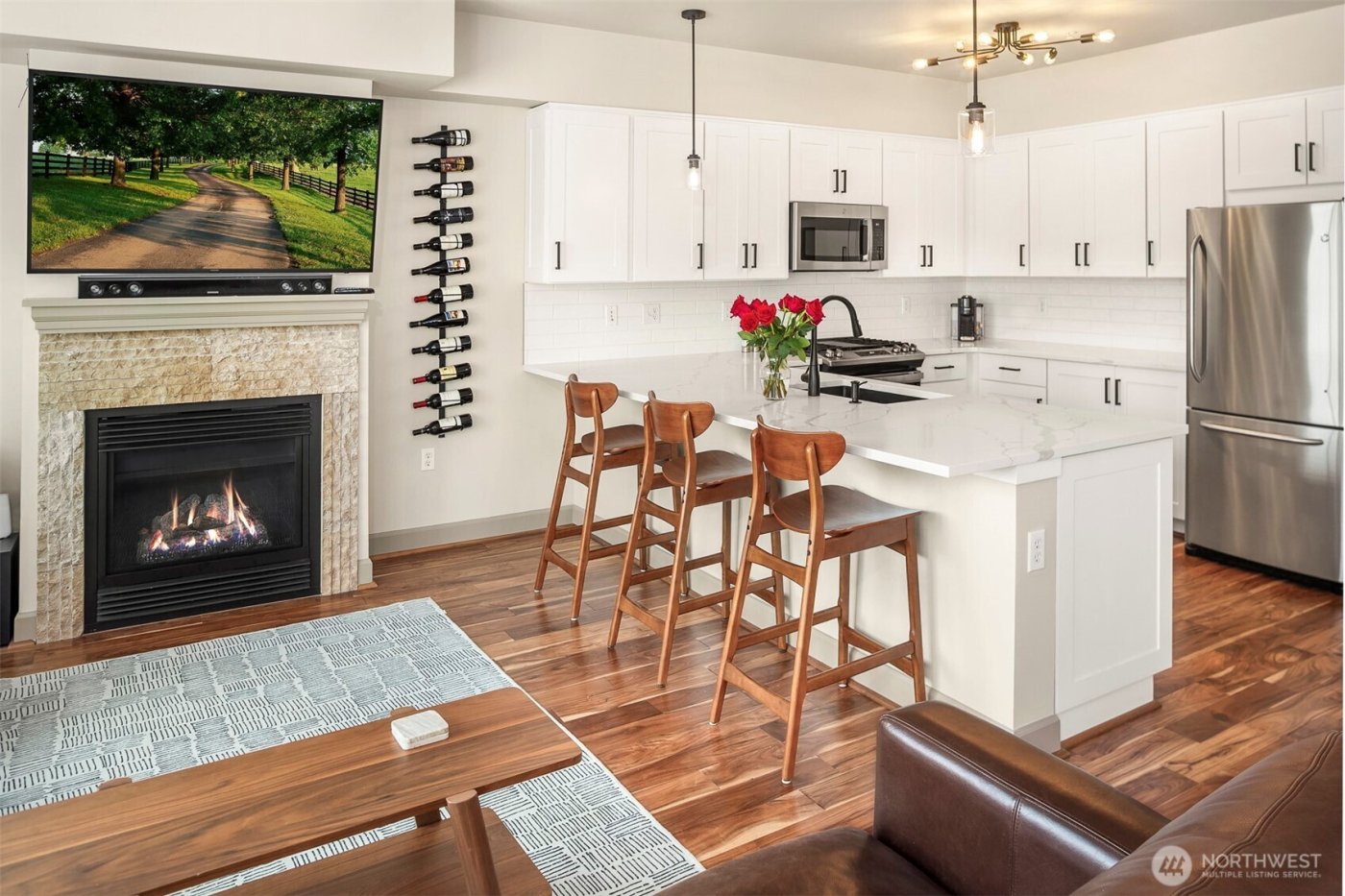 1840 25th Avenue NE #202, Issaquah, WA 98029