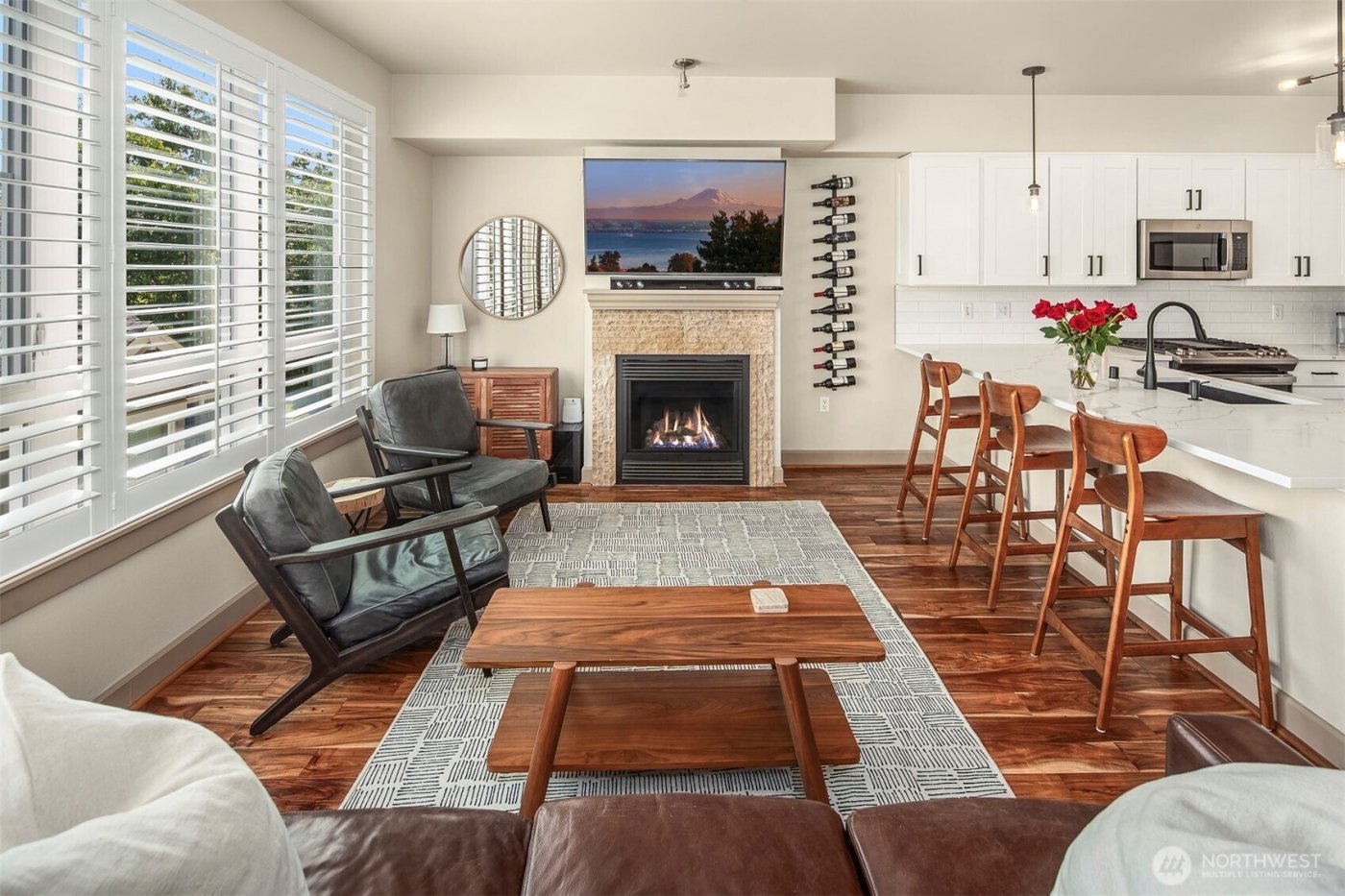 1840 25th Avenue NE #202, Issaquah, WA 98029