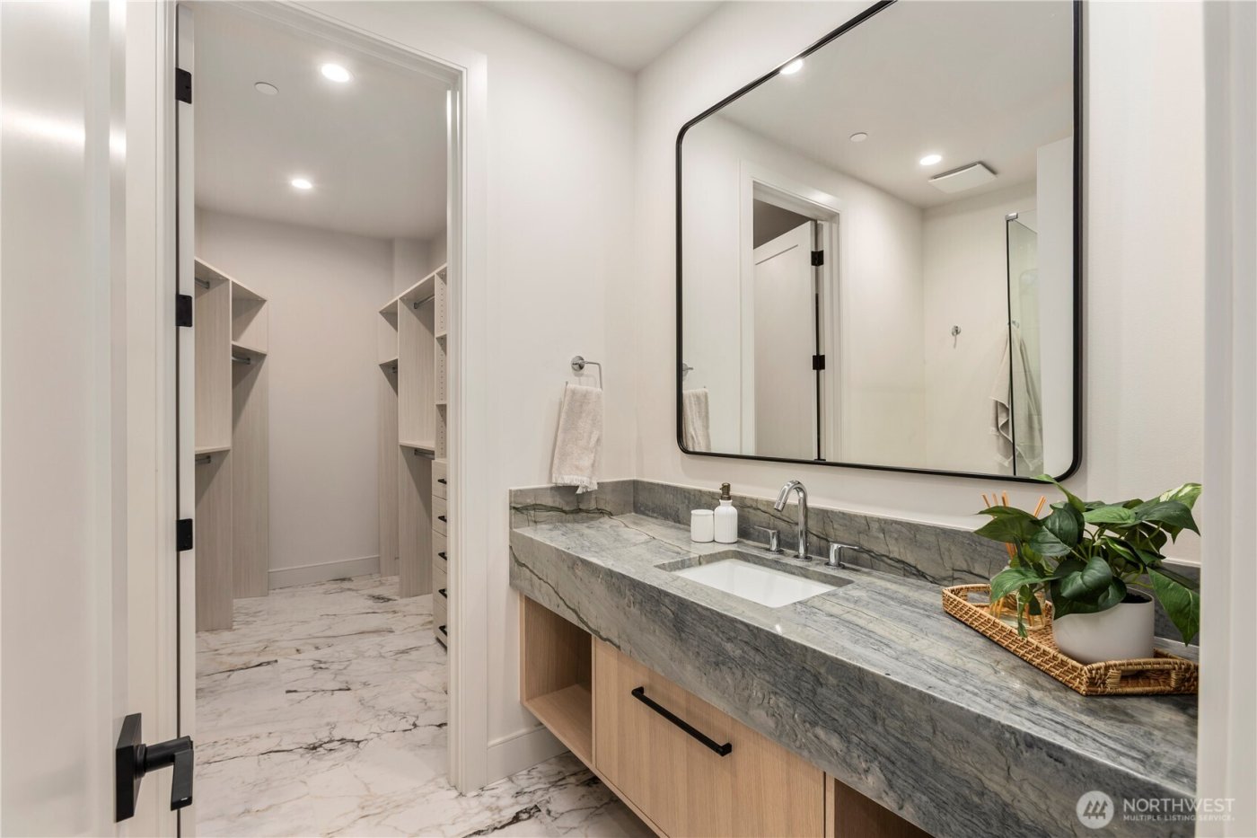 7116 NE 119th pl , Kirkland, WA 98034