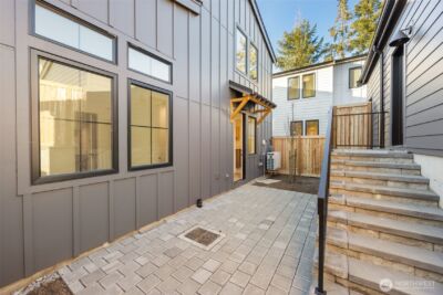 1860 1st Street , Kirkland, WA 98033 - Photo 32