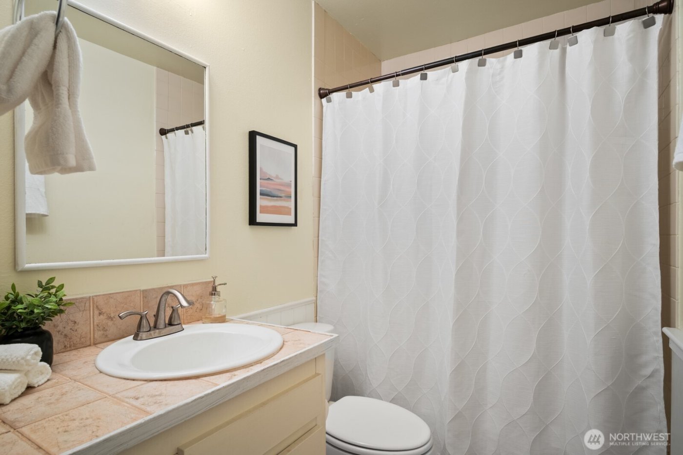 4803 180th Street SW #A-101, Lynnwood, WA 98037